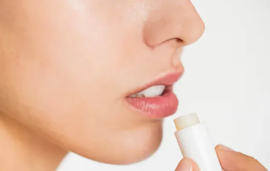 6 Cara Efektif Mencegah Bibir Kering