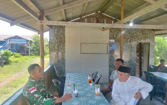 Babinsa Air Payang Ajak Warga Jaga Kesehatan