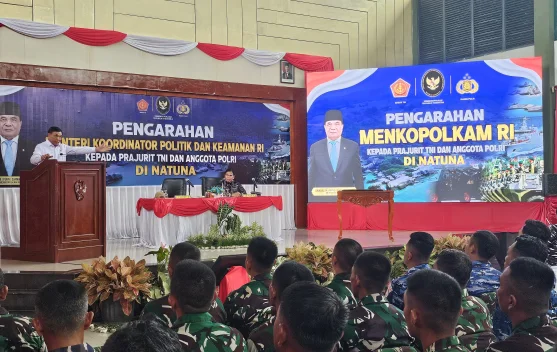 Kunker ke Natuna, Menko Polkam Beri Semangat Prajurit TNI-Polri di Perbatasan