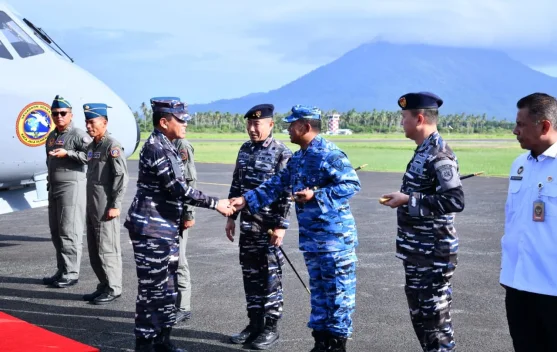 Danlanud RSA Sambut Kedatangan Kasal di Lanud Raden Sadjad Natuna
