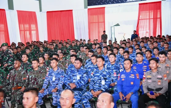 Personel Lanud Raden Sadjad Ikuti Pengarahan Menko Polkam RI Bersama Prajurit TNI