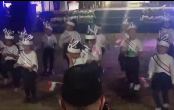 Pentas Seni Meriahkan Kemerdekaan di Kelarik Air Mali