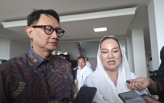 Wamenlu Dorong Penguatan Kapasitas Nelayan Natuna dan Replikasi Solar Ice Maker