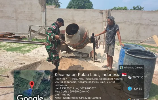Babinsa Bersama Warga Bangun KDKMP