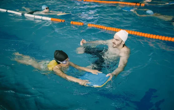 Demi Self-Safety, Orang Tua Pilih Les Renang untuk Tumbuh Kembang Anak
