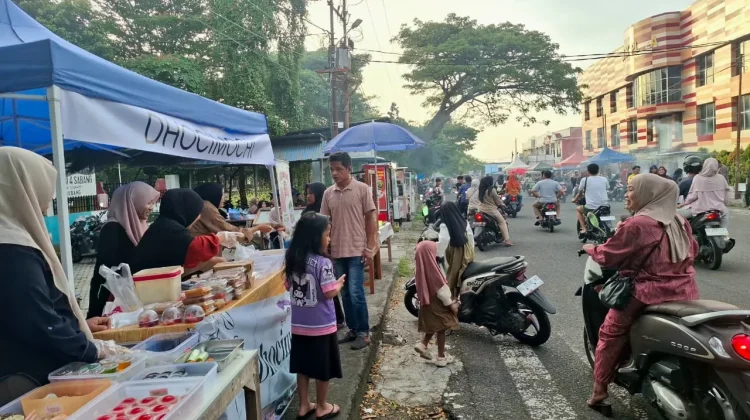 Berburu Takjil Sambil Menuai Keberkahan Berjualan di Sabang