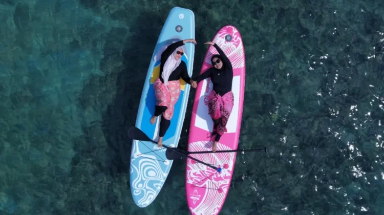 Sensasi Paddle Board di Sabang Tetap Ramai Peminat