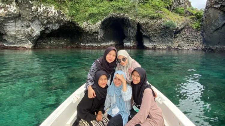 Gua Sarang Jadi Magnet Wisata Lebaran, Pengunjung Membludak hingga Ratusan Orang