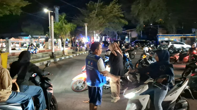 Pusat Kuliner Menara Merah Putih Ramai, Omzet Juru Parkir Meningkat