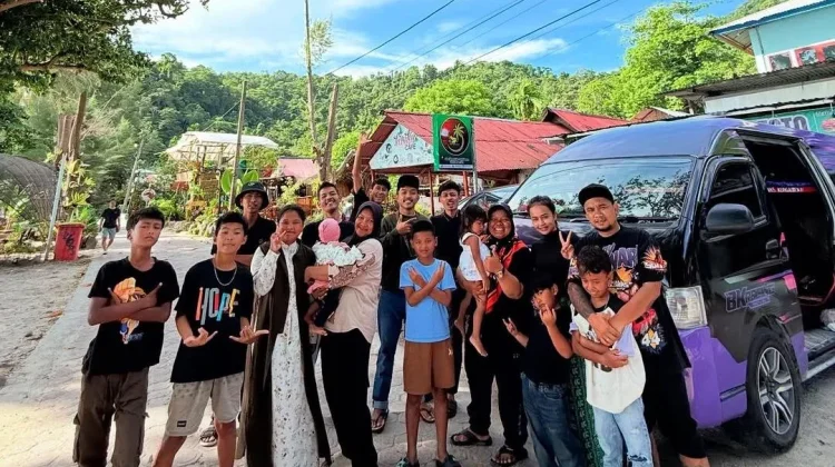 Kunjungan Meningkat, Pantai Gapang Dipadati Hingga 300 Wisatawan per Hari