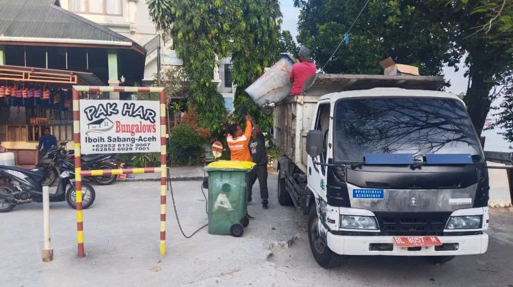 Sampah di Sabang Meningkat hingga 17 Ton per Hari