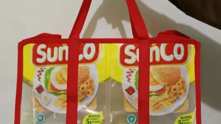 Rumoh Broeh Kreatif Olah Sampah Jadi Bernilai Ekonomi