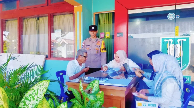 Ratusan Juta Bantuan Subsidi Listrik Disalurkan ke Warga Kuta Ateuh