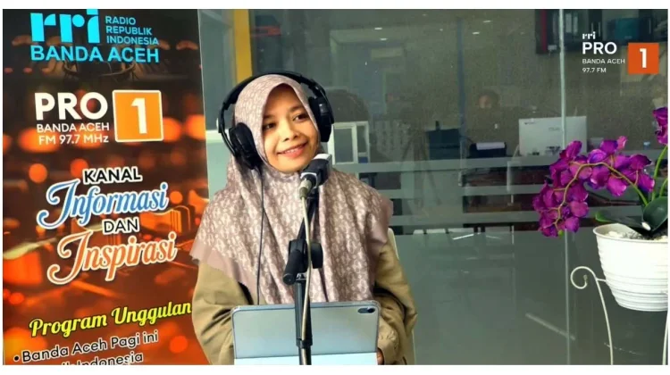 Perempuan dalam Islam Dimuliakan, Bukan Dibatasi