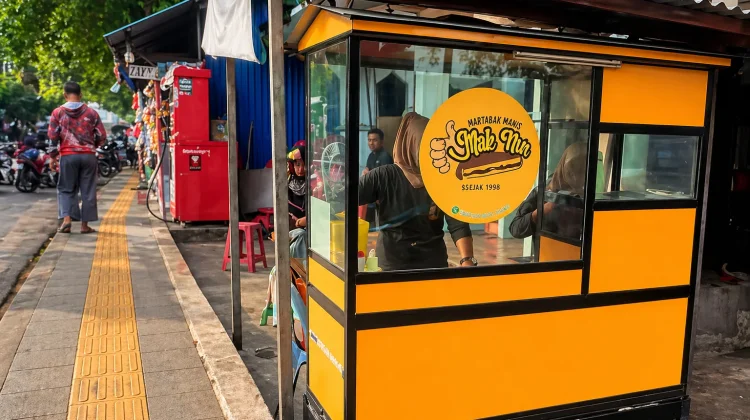 Martabak Manis di Pasiran Sabang Raup Untung Menggiurkan