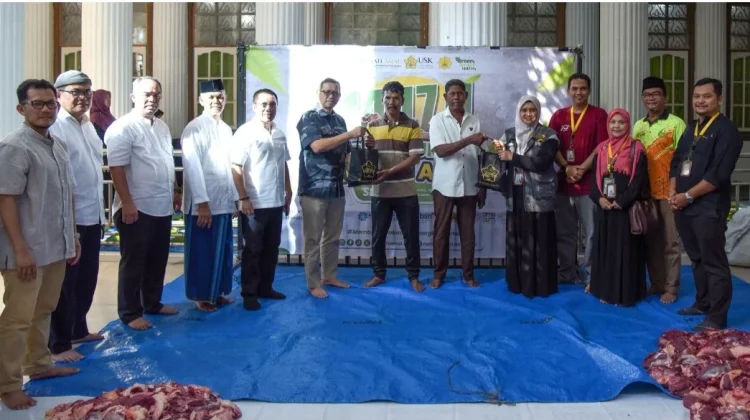 Rumah Amal USK Distribusikan 44 Hewan Kurban ke 12 Desa di Aceh