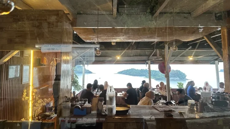 Journey Coffee Sabang Jadi Tempat Favorit Nongkrong Berbagai Kalangan