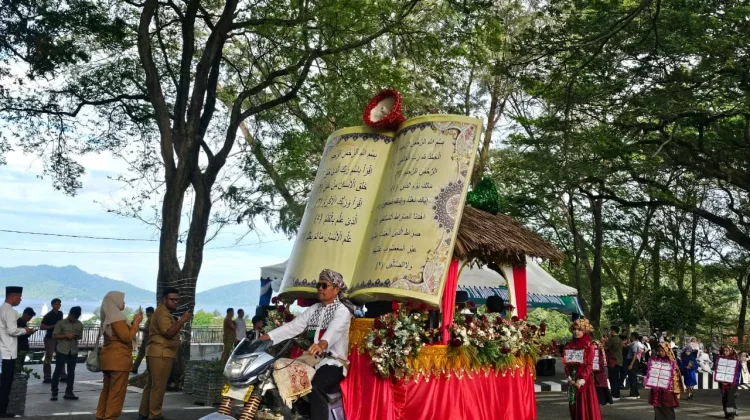Ribuan Pelajar Ikuti Pawai 1 Muharam 1448 Hijriah di Sabang