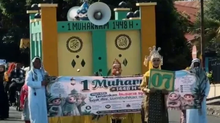 Pawai Muharram Penuh Makna, MIN Sabang Kampanyekan Pakaian Syar'i dan Raih Juara