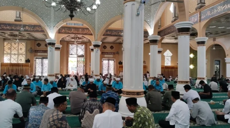 Sekda Sabang Sambut Hangat Kepulangan Jamaah Haji dari Makkah