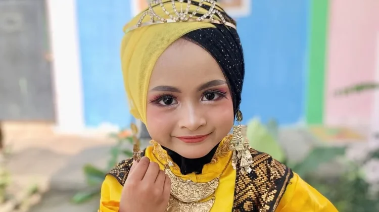 Usaha Rias Makeup, Kreativitas yang Menghasilkan Cuan