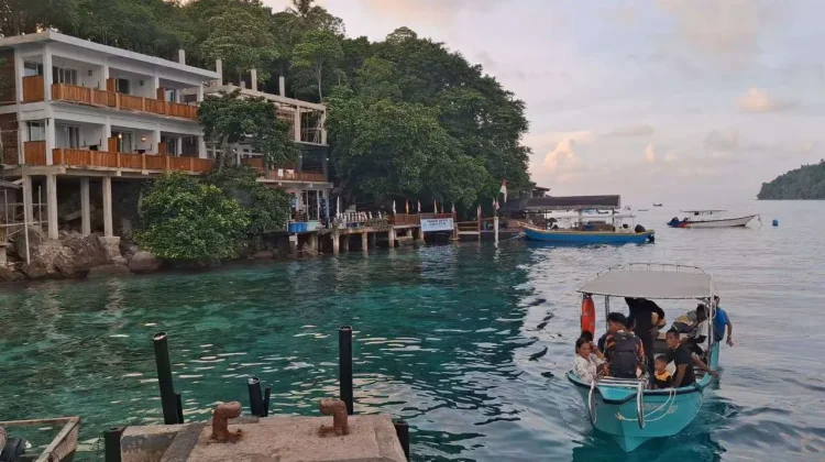 Iboih dan Gua Sarang Perkuat Wisata Alam Berbasis Pengalaman