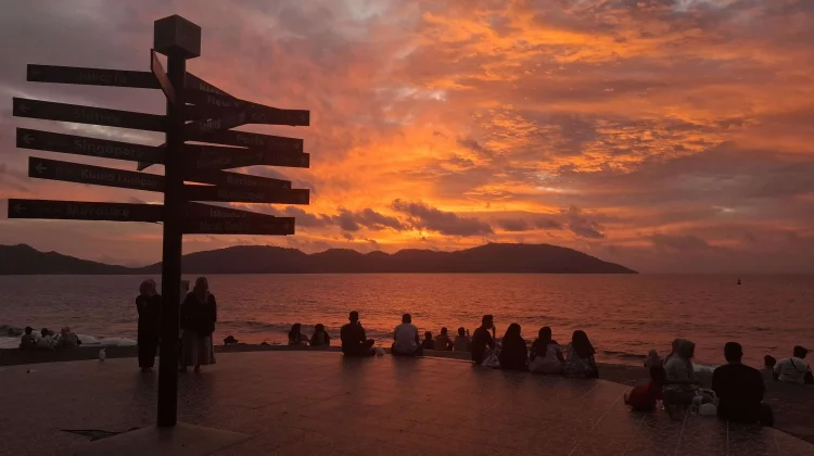 Paduan Sunset dan Wisata Sejarah, Pesona Sabang Fair di Kala Senja
