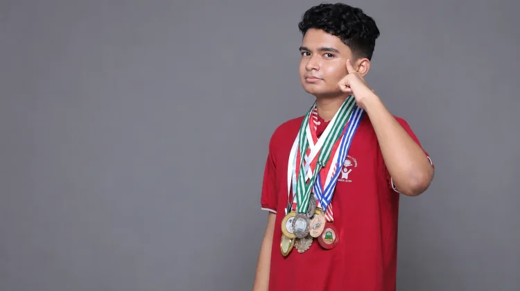 Gilang Bawa Nama Aceh ke Semifinal OSN Informatika