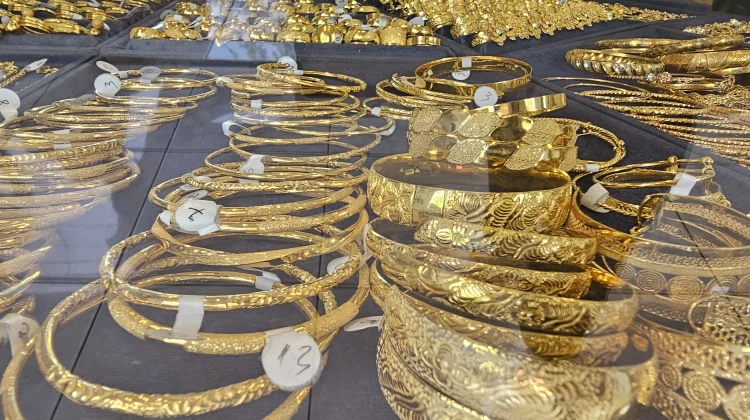 Harga Emas di Sabang Kembali Naik Capai Rp7,9 Juta Permayam