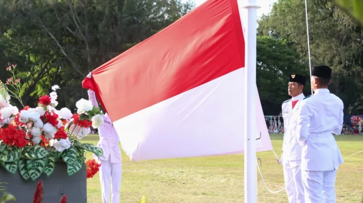 Upacara Penurunan Bendera Tutup Rangkaian HUT ke-81 RI di Kota Sabang