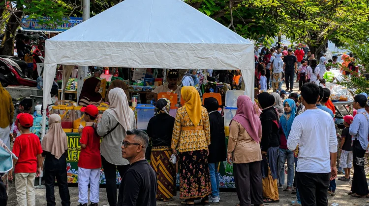 Karnaval HUT ke-81 RI, UMKM di Sabang Fair Raup Omzet Jutaan Rupiah