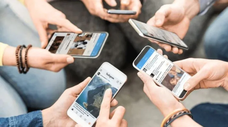 Generasi Muda Diminta Bijak Mengikuti Tren Media Sosial