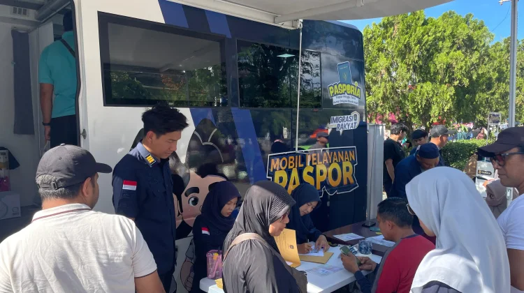 Imigrasi Sabang Layani 16 Pemohon Paspor di CFD Banda Aceh