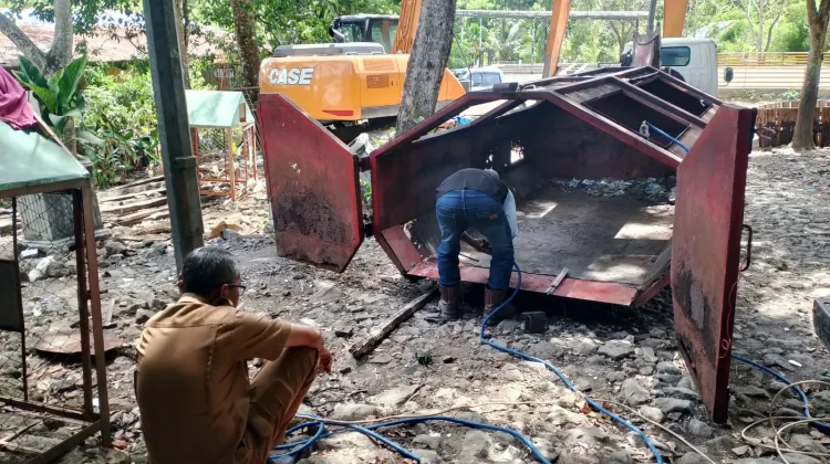 DLHK Sabang Respon Cepat Keluhan Warga terkait Sampah di Balohan