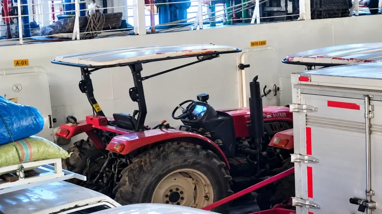 Habis Pesiar ke Aceh Besar, Traktor Bantuan Kementerian Kembali ke Sabang