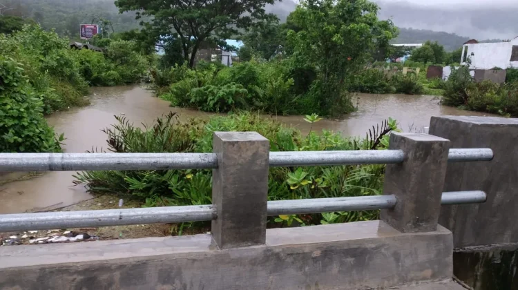 Warga Balohan Harap Drainase Kawasan Pelabuhan Segera Dibenahi