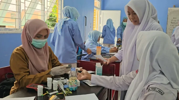 Cek Kesehatan Gratis di Sabang: Sejumlah Pelajar Alami HB Rendah-Gula Darah Tinggi