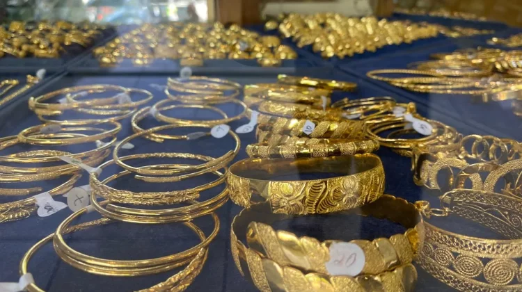Harga Emas di Sabang Bertahan Rp7,7 Juta per Mayam