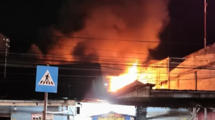 Kebakaran Hanguskan Dua Rumah di Kemili Aceh Tengah.
