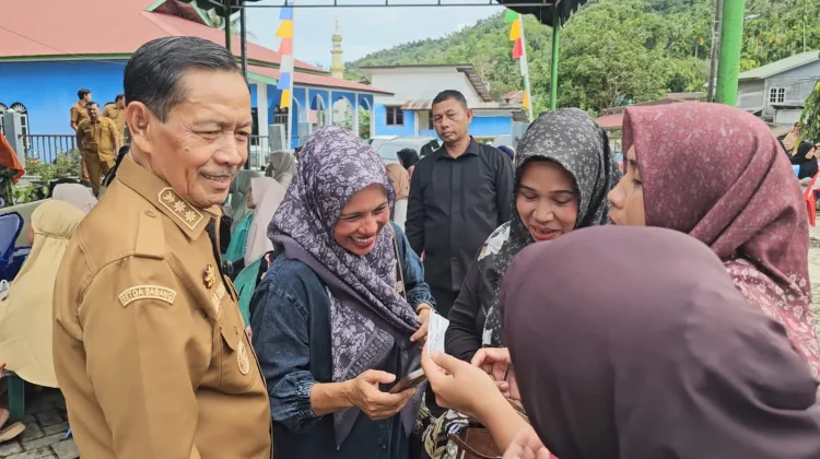 Wakil Wali Kota Sabang Pantau Aktivasi IKD di Paya Seunara