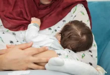 Kiat Aman Berpuasa bagi Ibu Menyusui