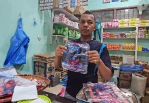 Harga Plastik Melonjak, Pedagang Pasar Induk Tertekan dan Terpaksa Berhemat