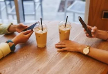 Warung Kopi Bertambah, Sampah Plastik Ikut Meroket