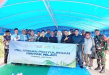 Petani di Sabang Dilatih Cara Penyulingan Minyak Nilam