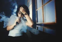 Kenali Dampak Bahaya Rokok Vape bagi Kesehatan