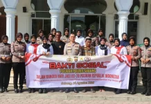 Sambut Hari Jadi Polwan ke-78, Polres Sabang Bersihkan Masjid