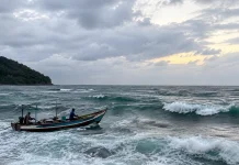 Gelombang 2,5 Meter Ganggu Aktivitas Nelayan Sabang