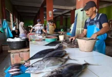 Stok Aman, Harga Ikan dan Udang di Pasar Sabang Masih Stabil