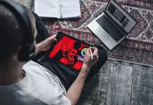 Tak Perlu Gengsi Gear, Kreativitas Jadi Modal Desainer
