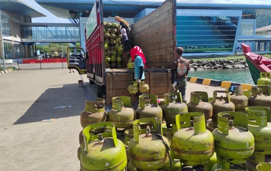Dewan Harap Pemko Harus Segera Ambil Alih Masalah LPG di Sabang